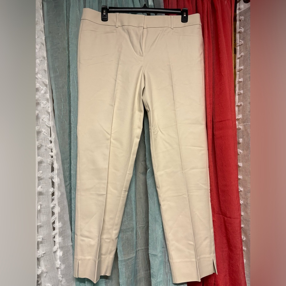 Loft cropped pants -NWT 14T